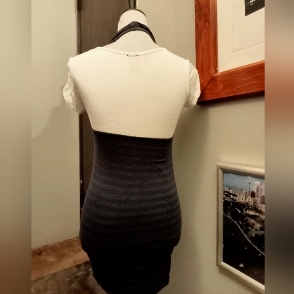 Mini dress - Picture 2 of 2